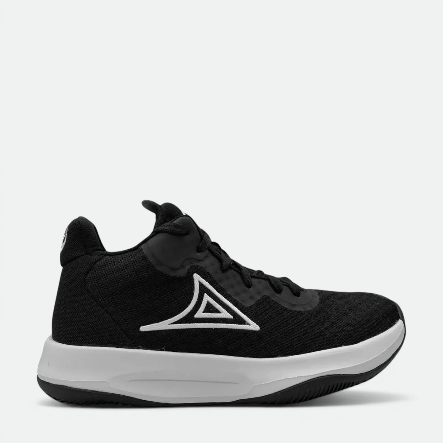 Tenis pirma Basketball 2014
